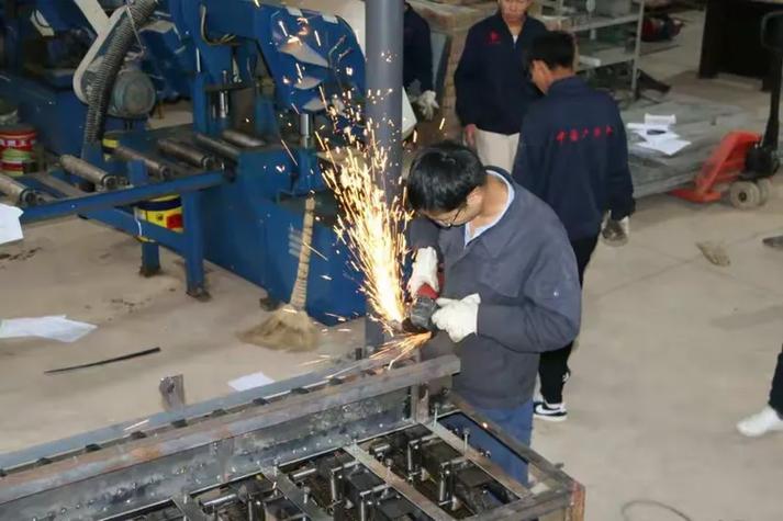 核桃脫青皮機企業版核心部分安裝完成，開啟高效加工新篇章